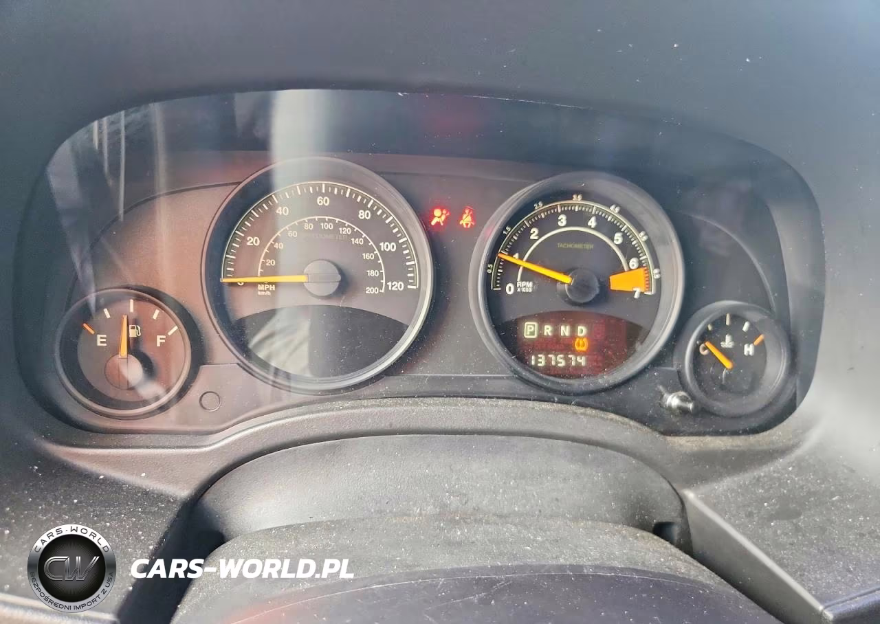 2015 Jeep Compass Sport VIN:1C4NJCBA4FD124297 - 9