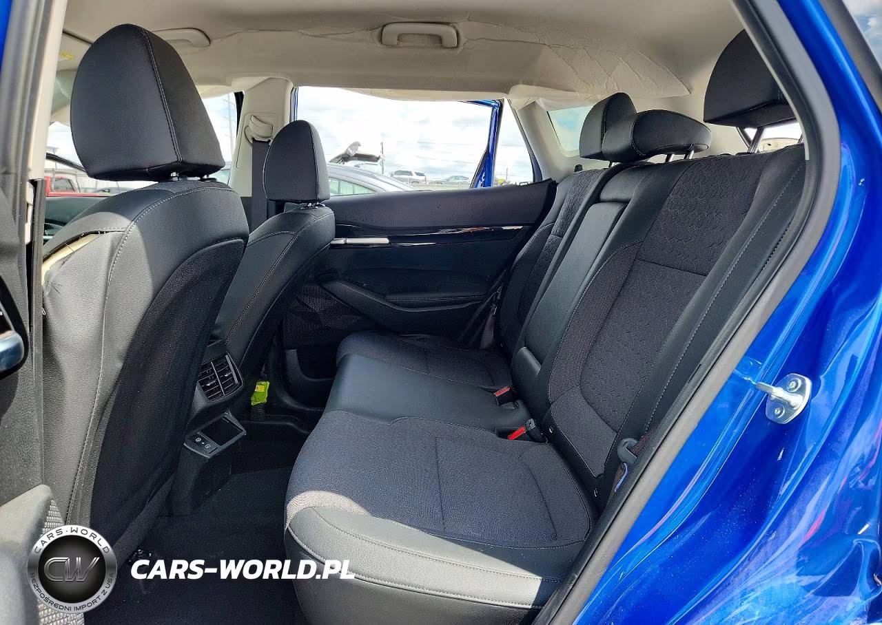 2025 Kia Seltos S VIN:KNDEUCAA7S7712843 - 11