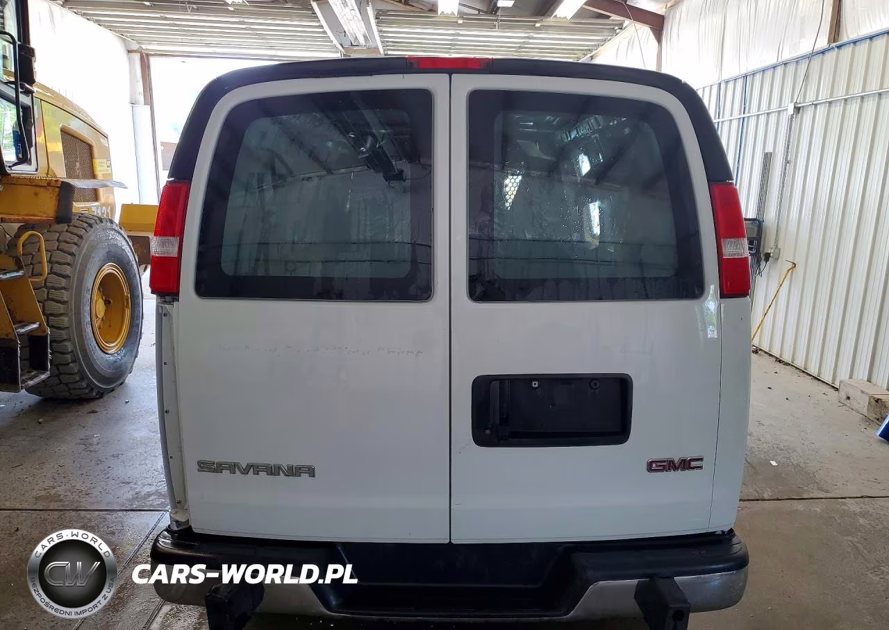 2025 GMC Savana 2500 Cargo Delivery Van VIN:1GTW7AFP9S1219410 - 6