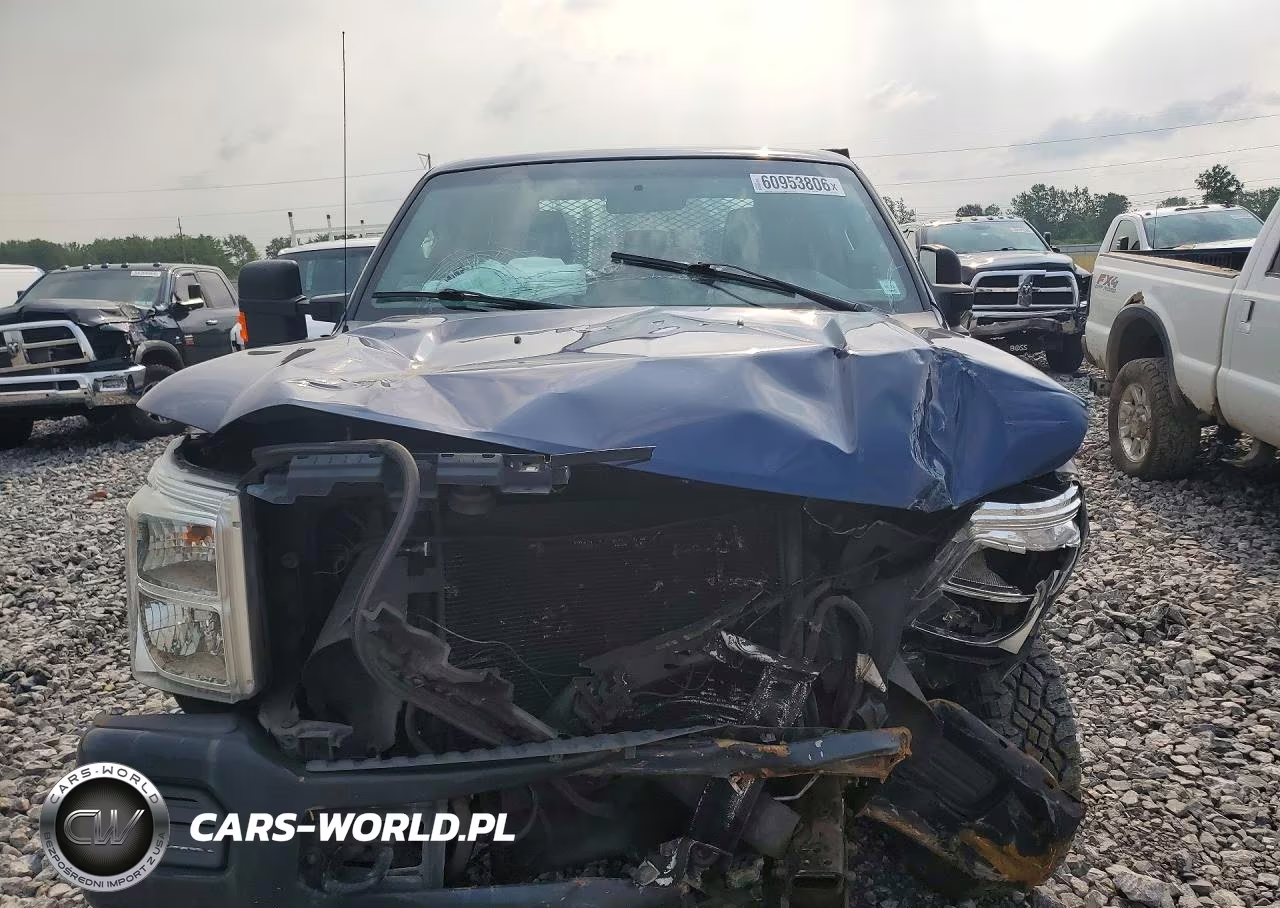 2012 Ford F350 Super Duty VIN:1FTRF3B68CEA17015 - 5