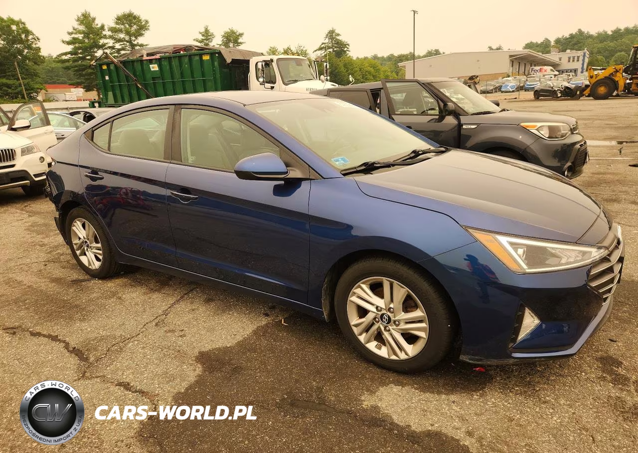 2020 Hyundai Elantra Sel VIN:5NPD84LF9LH625862 - 4