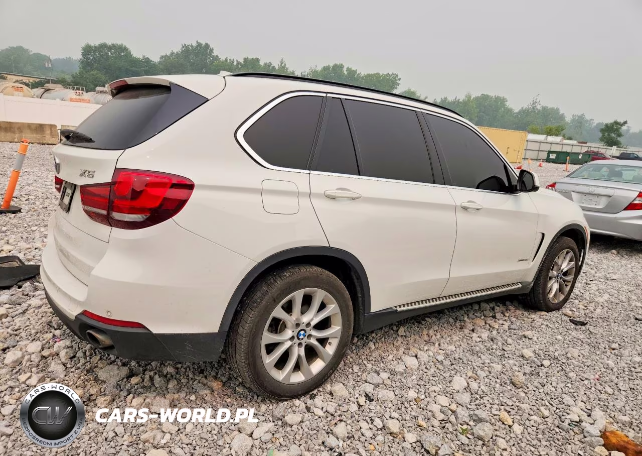 2016 BMW X5 xDrive35I VIN:5UXKR0C55G0U49253 - 3