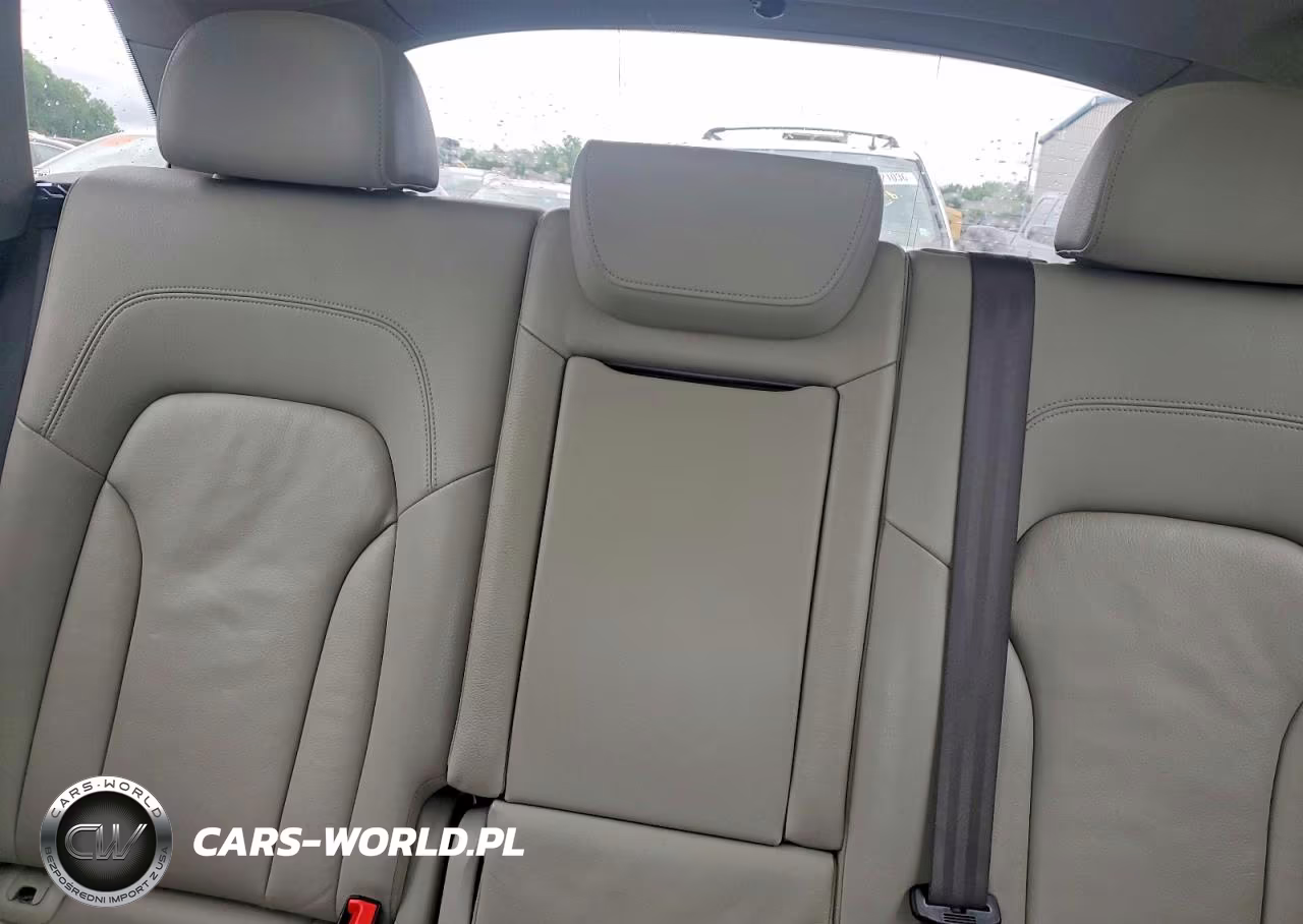 2011 Audi Q5 Premium Plus VIN:WA1LFAFP7BA102831 - 10
