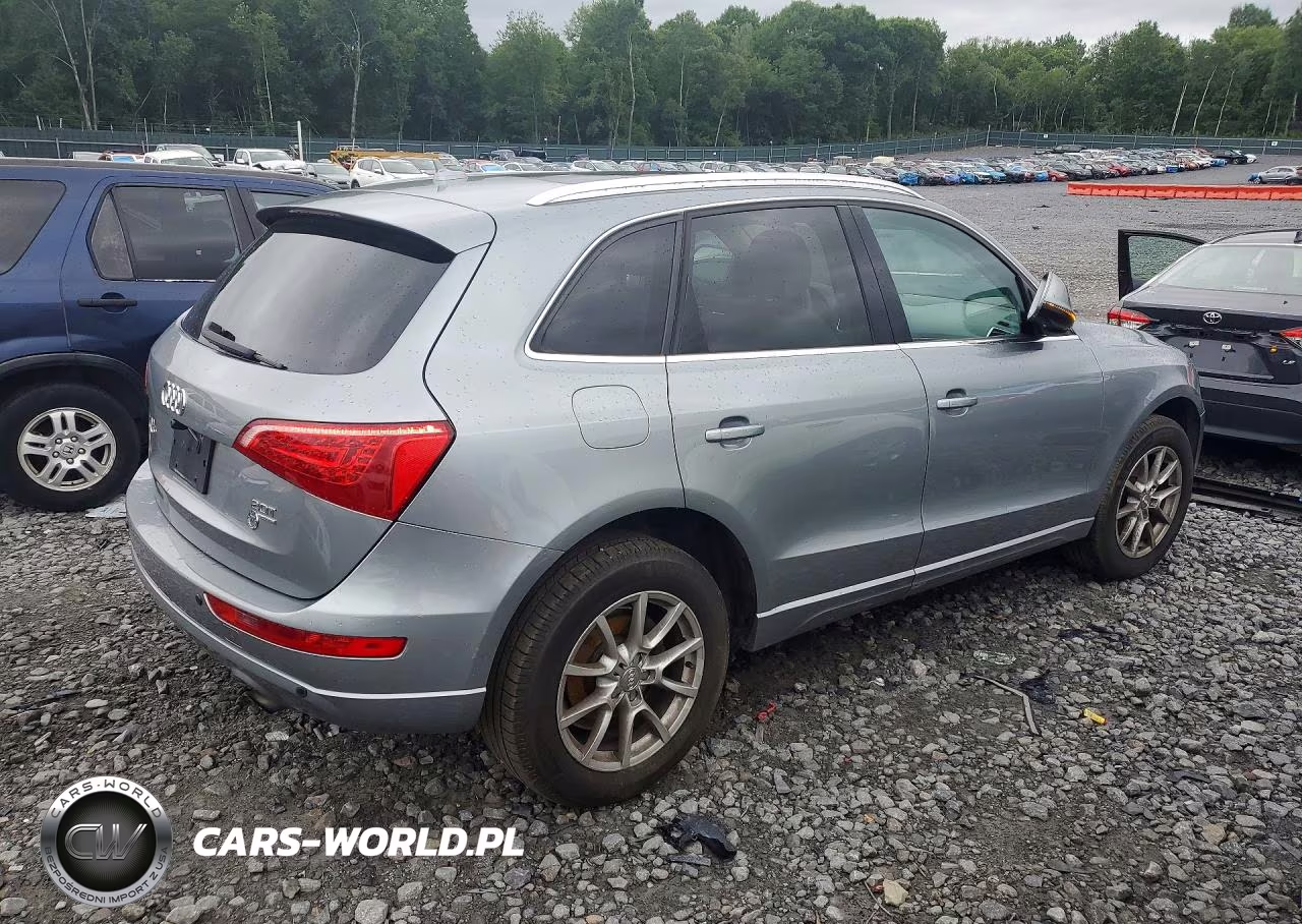 2011 Audi Q5 Premium Plus VIN:WA1LFAFP7BA102831 - 3