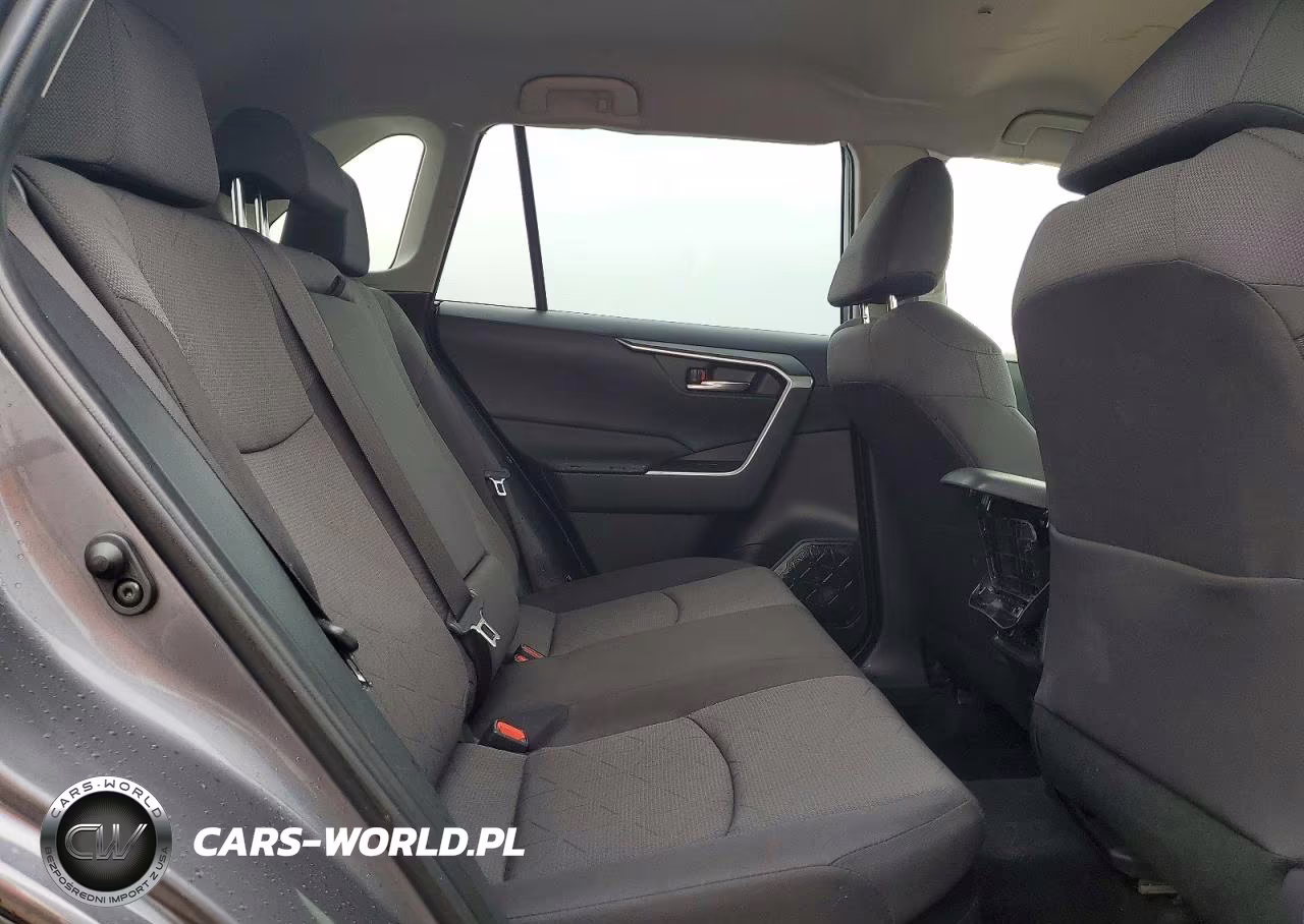 2025 Toyota Rav4 Hybrid Xle VIN:JTMRWRFVXSJ067179 - 11