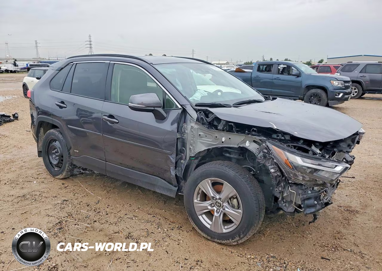2025 Toyota Rav4 Hybrid Xle VIN:JTMRWRFVXSJ067179 - 4