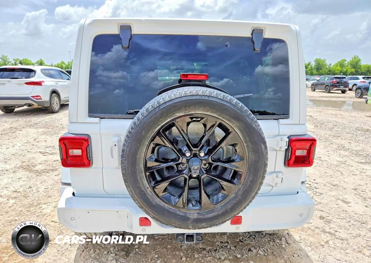 2021 Jeep Wrangler Unlimited Sahara VIN:1C4HJXEN8MW526134 - 6