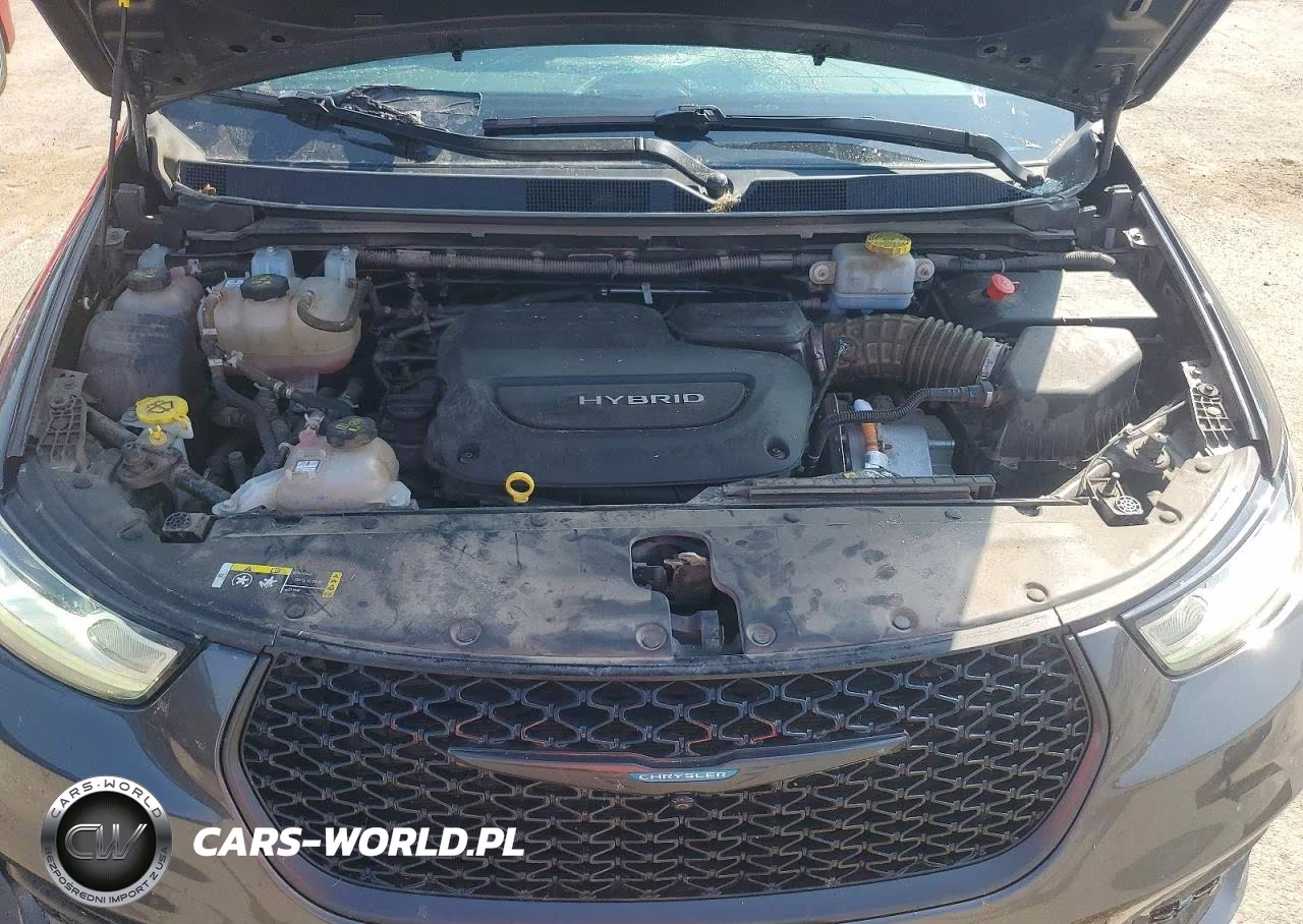 2021 Chrysler Pacifica Hybrid Limited VIN:2C4RC1S74MR590522 - 11