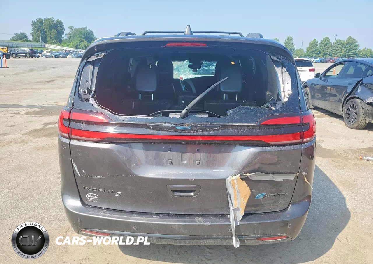 2021 Chrysler Pacifica Hybrid Limited VIN:2C4RC1S74MR590522 - 6