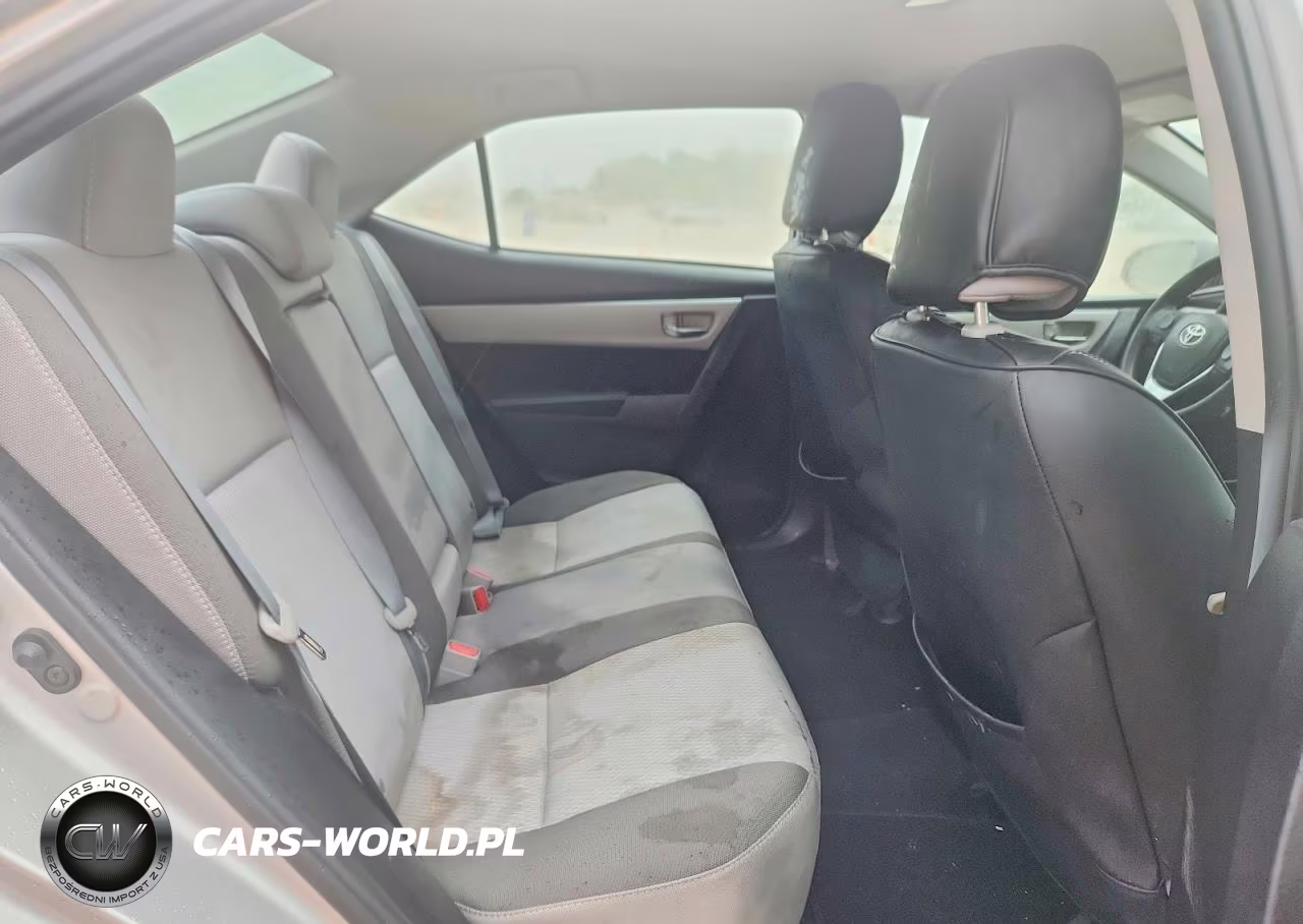2017 Toyota Corolla Le VIN:5YFBURHE8HP710878 - 10