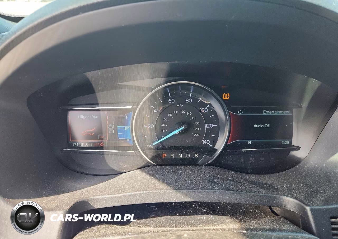 2018 Ford Explorer Limited VIN:1FM5K8FH9JGC96636 - 9