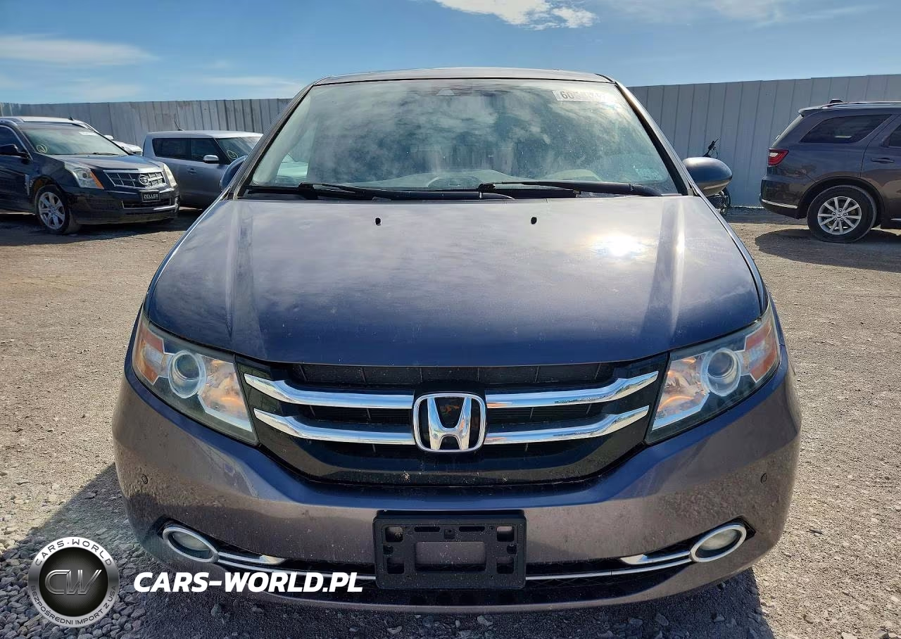 2015 Honda Odyssey Touring VIN:5FNRL5H97FB093513 - 5
