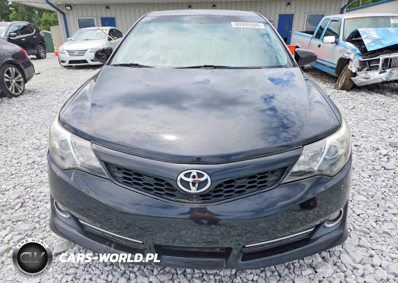 2014 Toyota Camry Se VIN:4T1BF1FK8EU813359 - 5