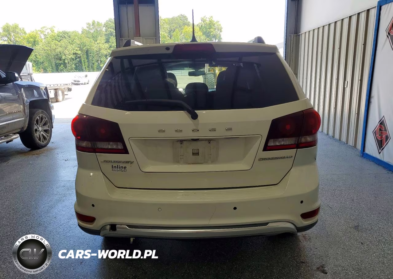 2017 Dodge Journey Crossroad VIN:3C4PDCGB8HT579166 - 6