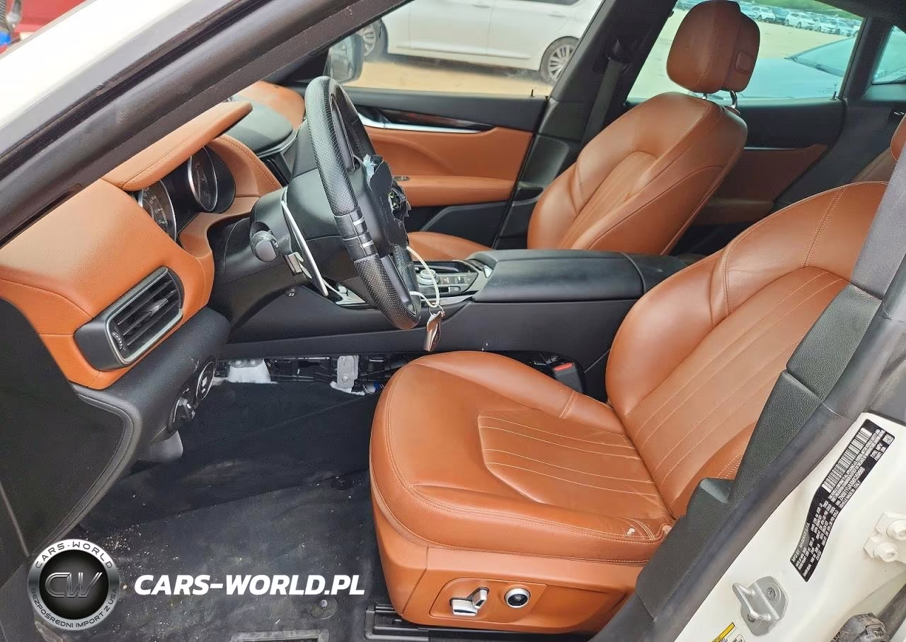 2021 Maserati Levante S VIN:ZN661YUAXMX359666 - 7