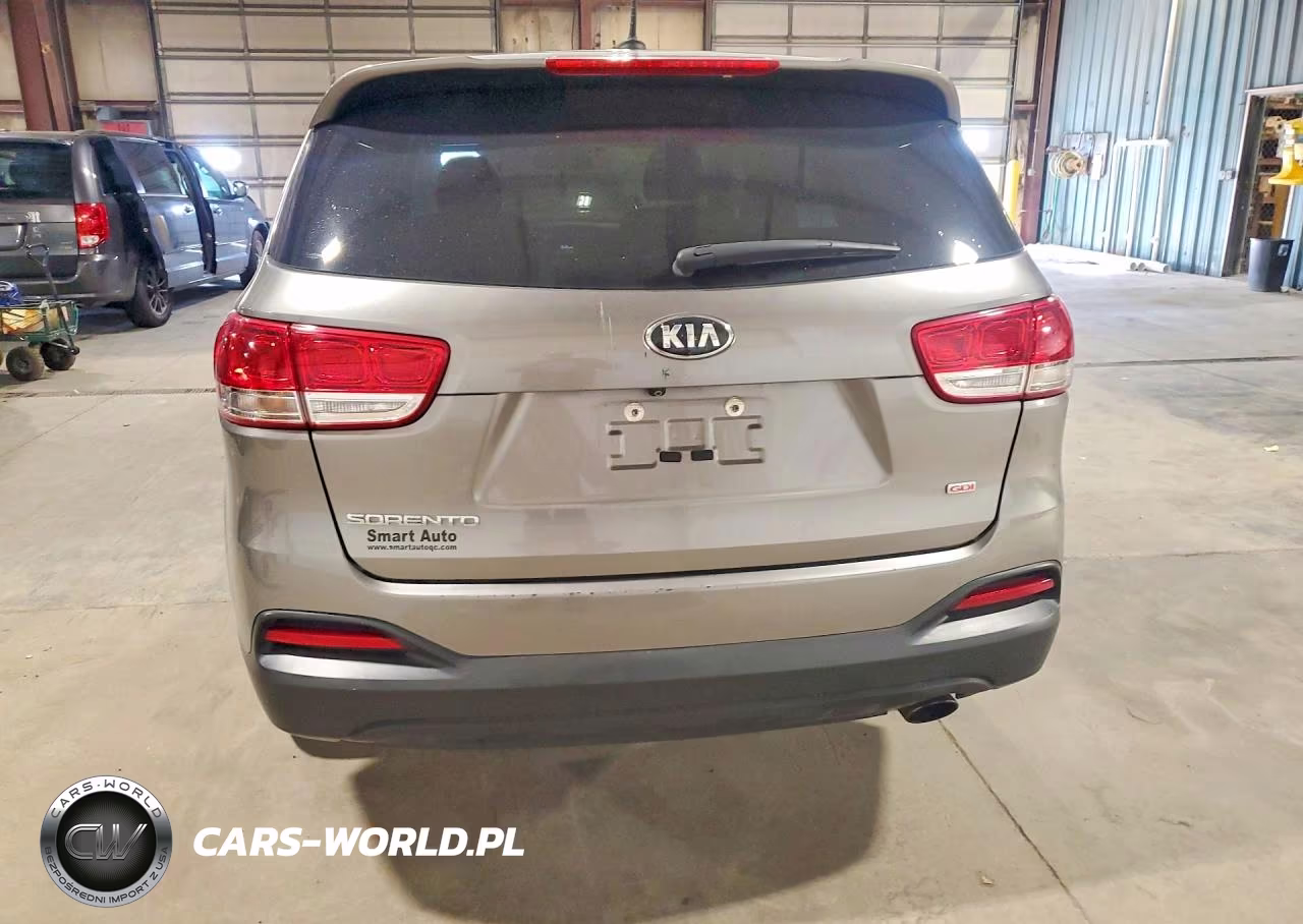 2018 Kia Sorento L VIN:5XYPG4A34JG427199 - 6