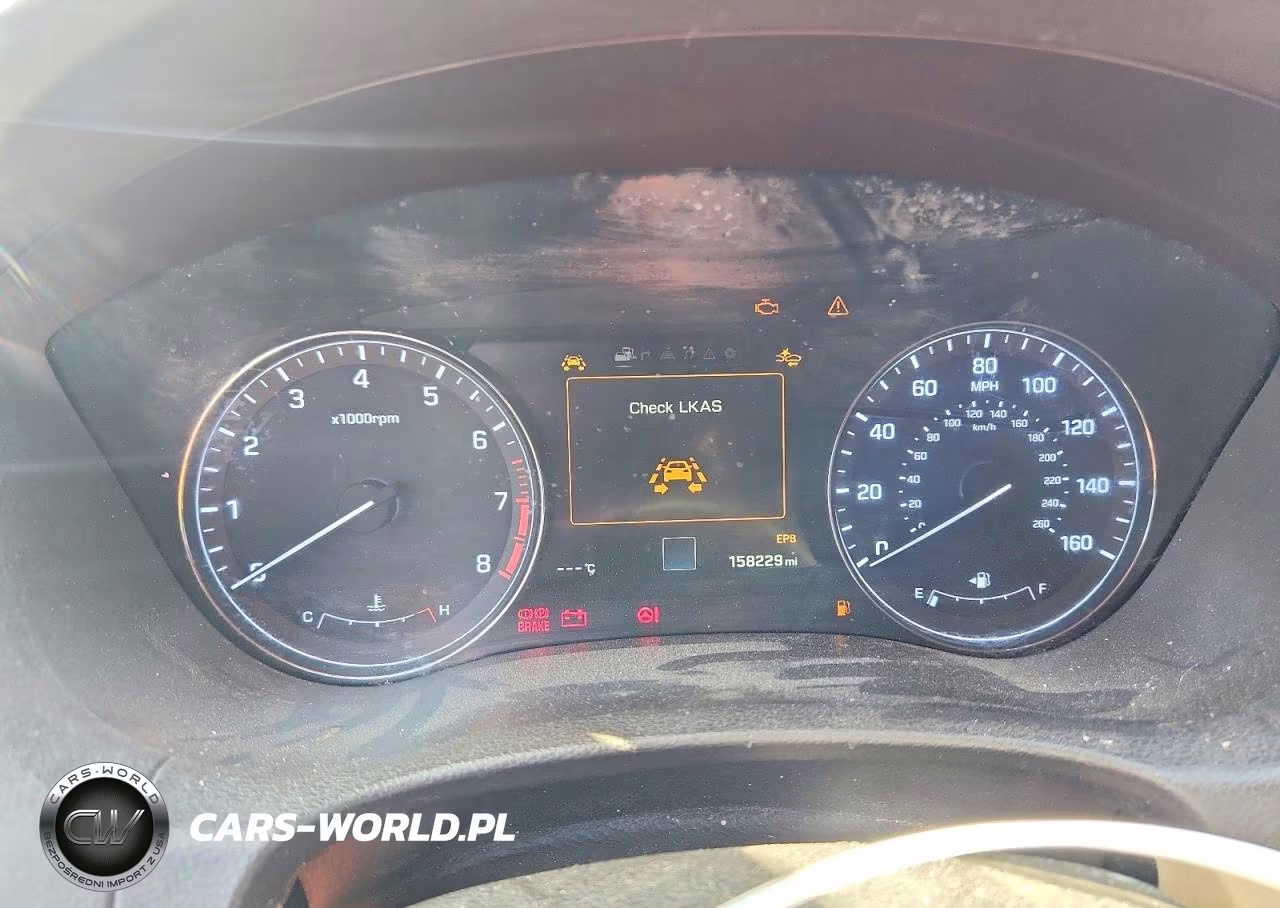 2015 Hyundai Genesis 3.8L VIN:KMHGN4JE9FU088562 - 9