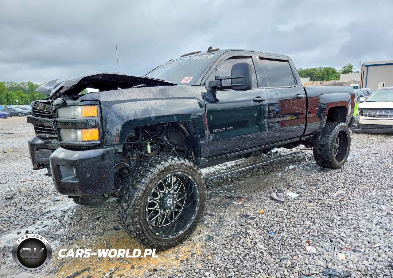2015 Chevrolet Silverado K2500 Heavy Duty Ltz – zdjęcie 1 z 12