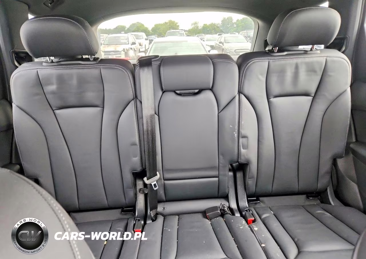 2025 Audi Q7 Premium VIN:WA1ACBF7XSD020922 - 10