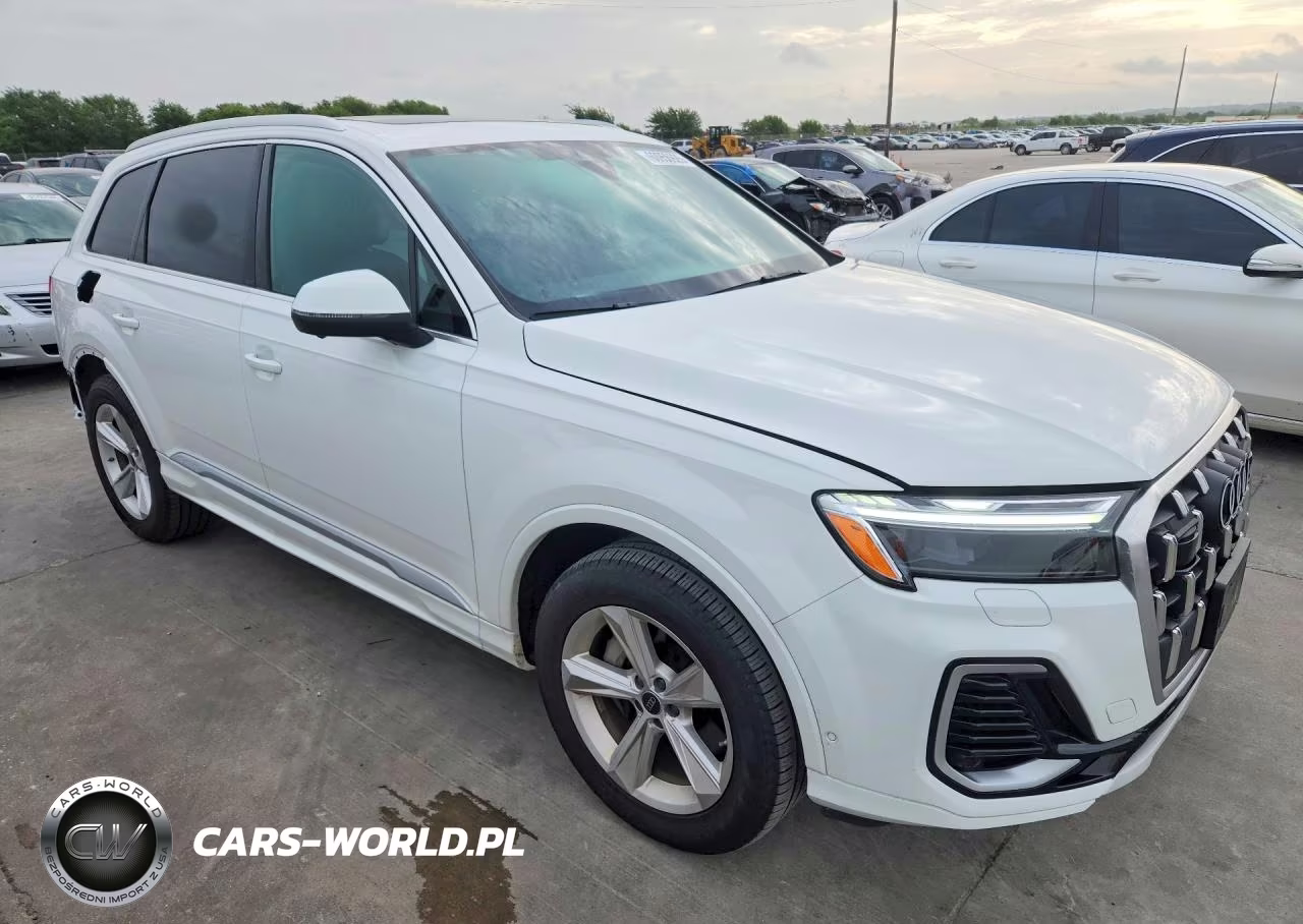 2025 Audi Q7 Premium VIN:WA1ACBF7XSD020922 - 4