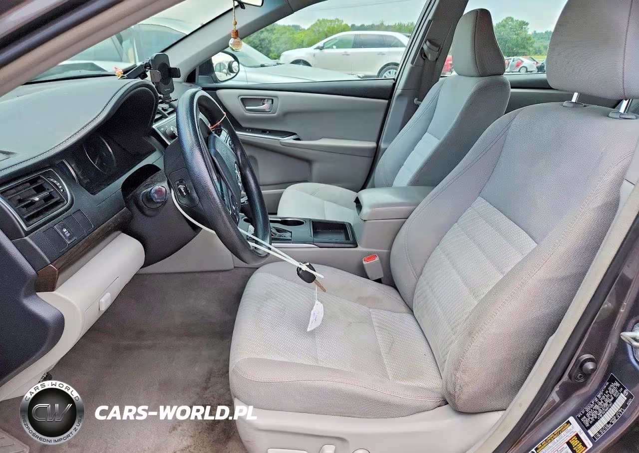 2017 Toyota Camry Le VIN:4T1BF1FK1HU811361 - 7