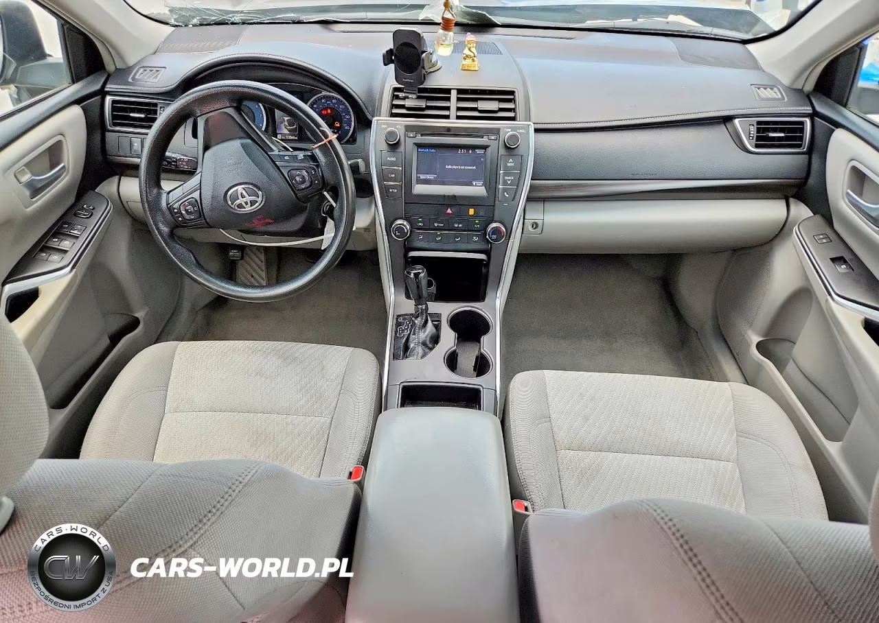 2017 Toyota Camry Le VIN:4T1BF1FK1HU811361 - 8
