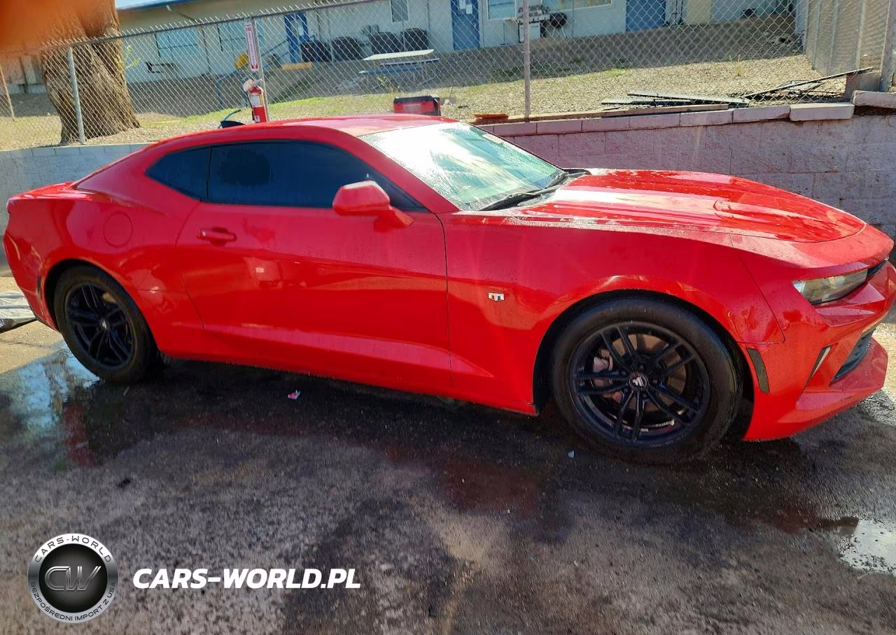 2018 Chevrolet Camaro Lt VIN:1G1FB1RS8J0102736 - 4