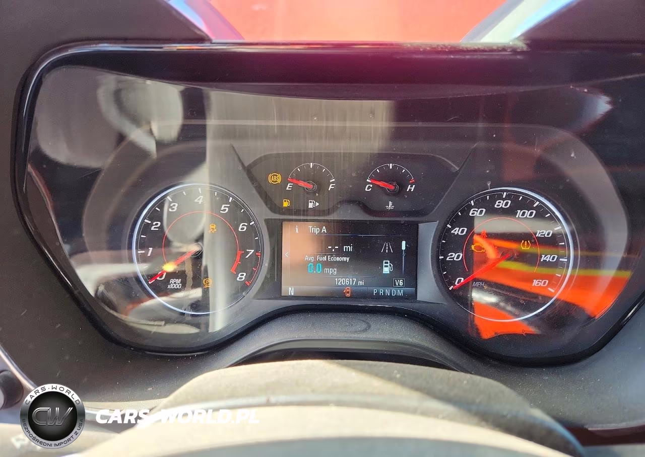 2018 Chevrolet Camaro Lt VIN:1G1FB1RS8J0102736 - 9