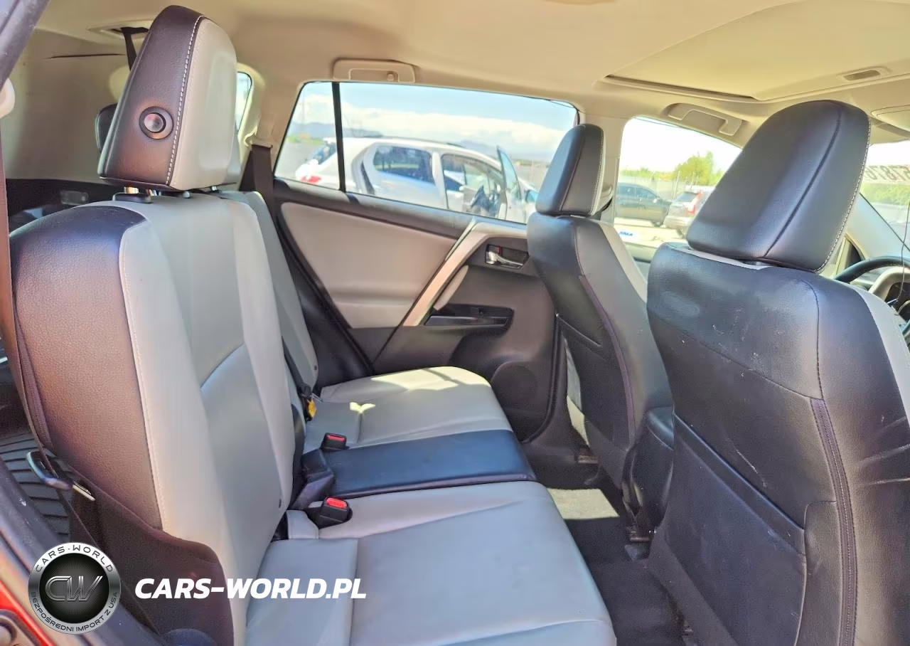 2018 Toyota Rav4 Limited VIN:JTMDFREV7JD239189 - 11