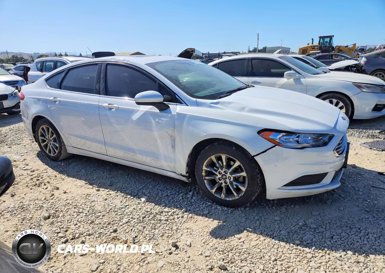 2017 Ford Fusion Se VIN:3FA6P0H78HR221726 - 4