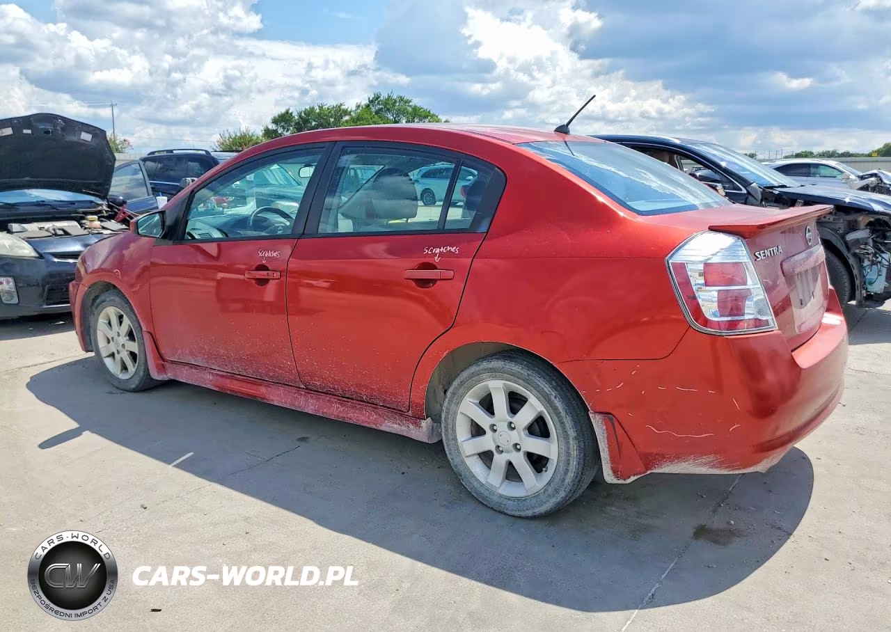 2011 Nissan Sentra 2.0 VIN:3N1AB6AP5BL683951 - 2