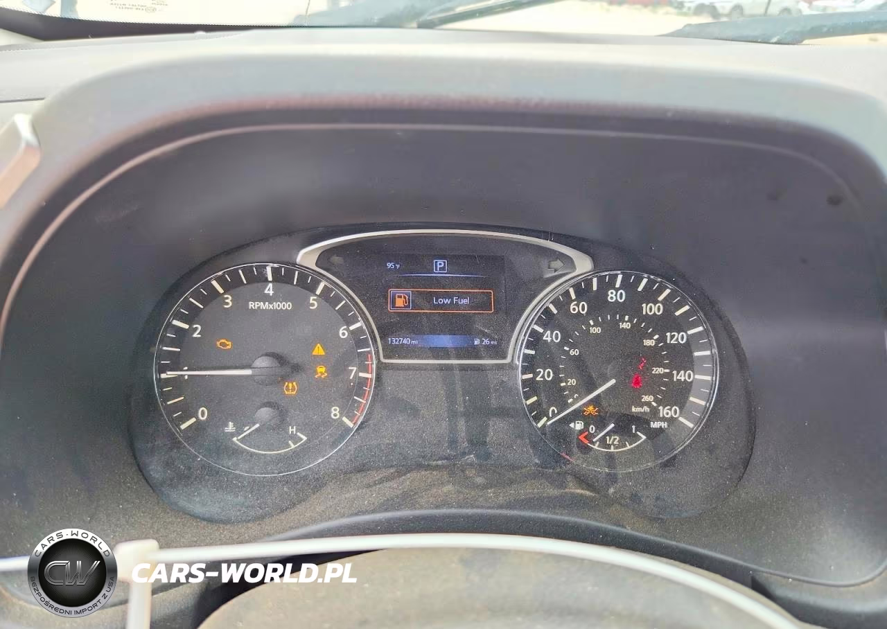 2020 Nissan Pathfinder S VIN:5N1DR2AN3LC626444 - 9
