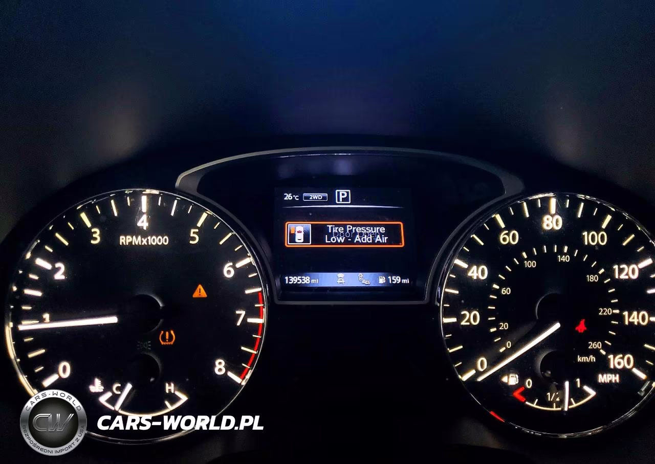 2018 Nissan Pathfinder S-Sv-Sl-Platinum VIN:5N1DR2MM5JC627904 - 9