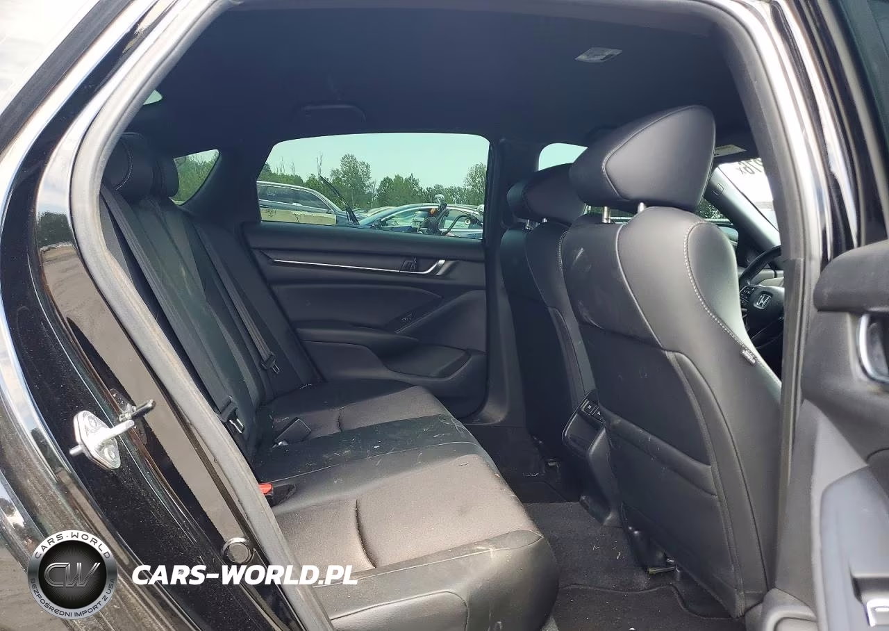 2022 Honda Accord Sport VIN:1HGCV1F31NA070633 - 10