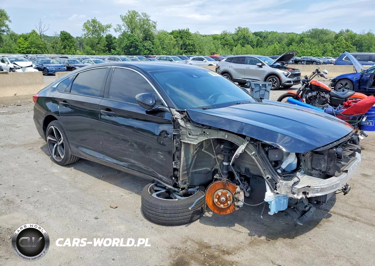 2022 Honda Accord Sport VIN:1HGCV1F31NA070633 - 4