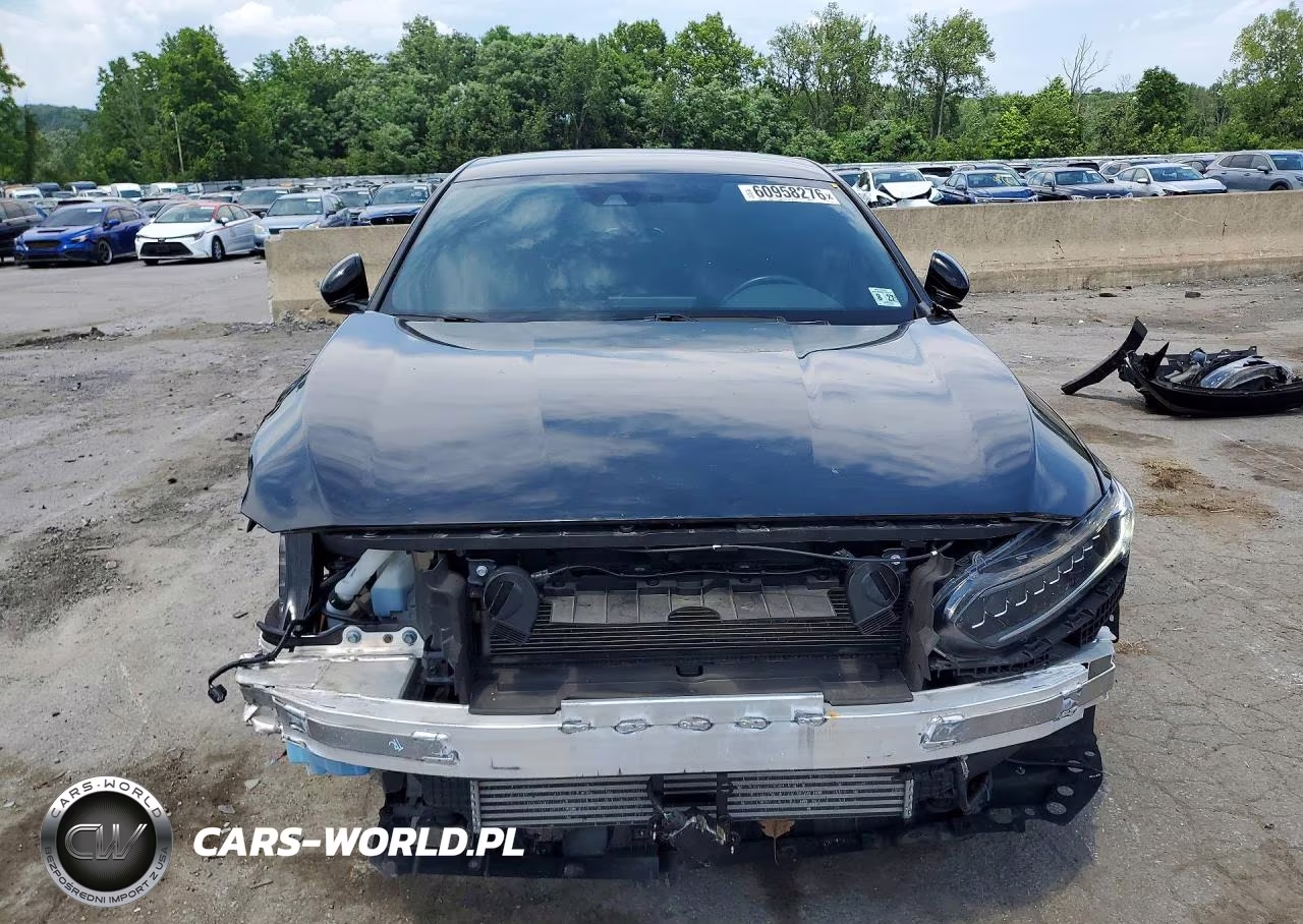 2022 Honda Accord Sport VIN:1HGCV1F31NA070633 - 5
