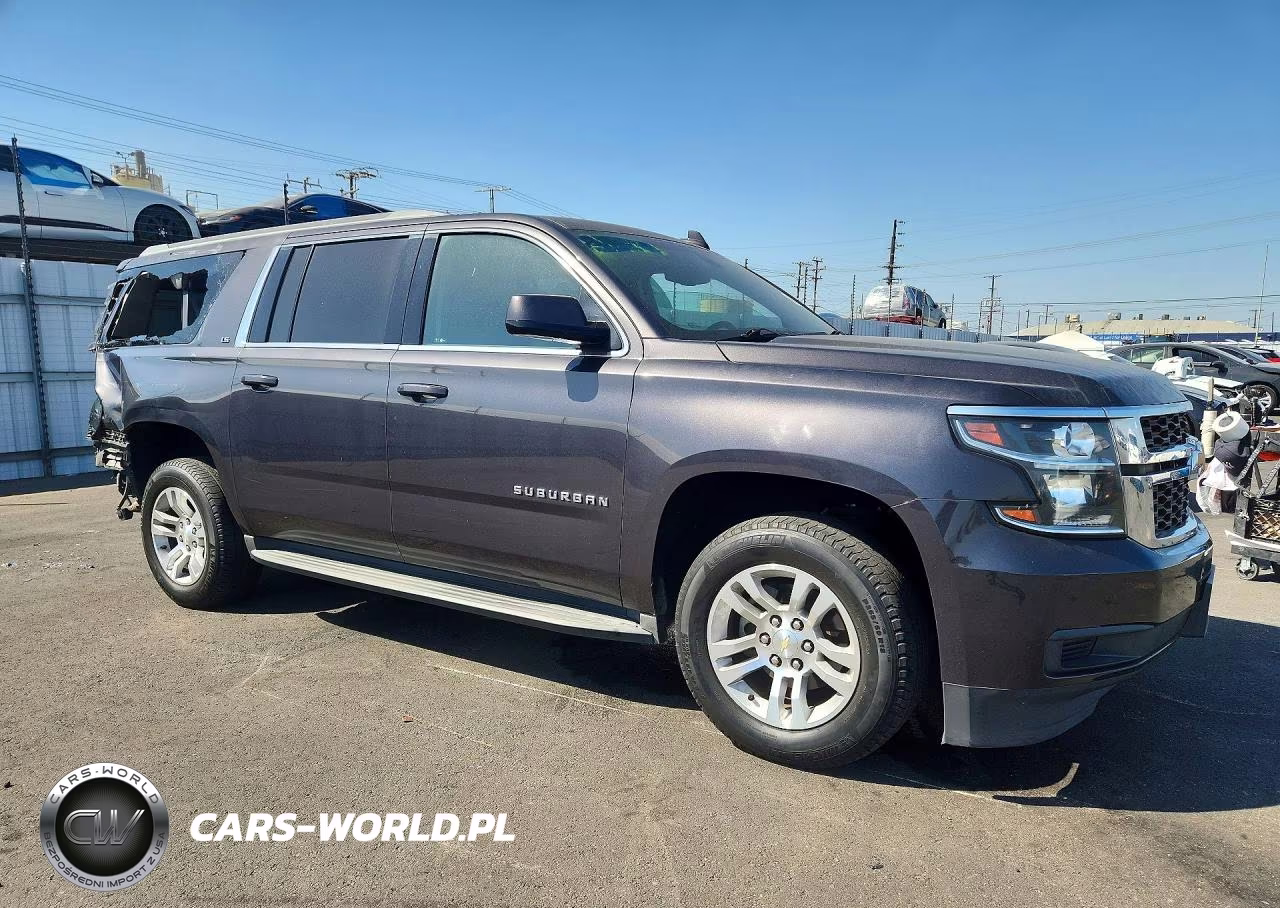 2016 Chevrolet Suburban C1500 Ls VIN:1GNSCGKC6GR389210 - 4