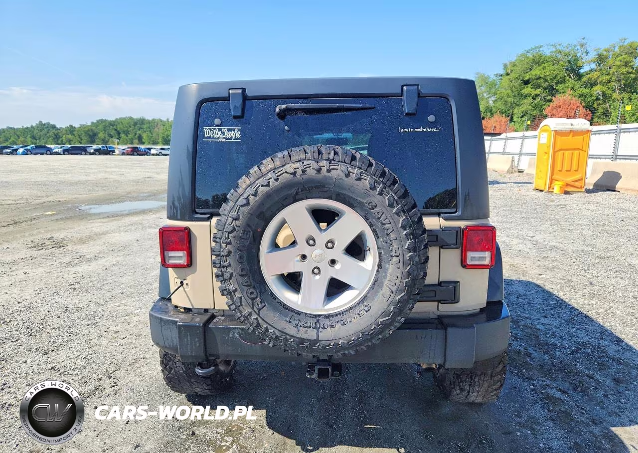 2016 Jeep Wrangler Unlimited Sport VIN:1C4BJWDG3GL317800 - 6