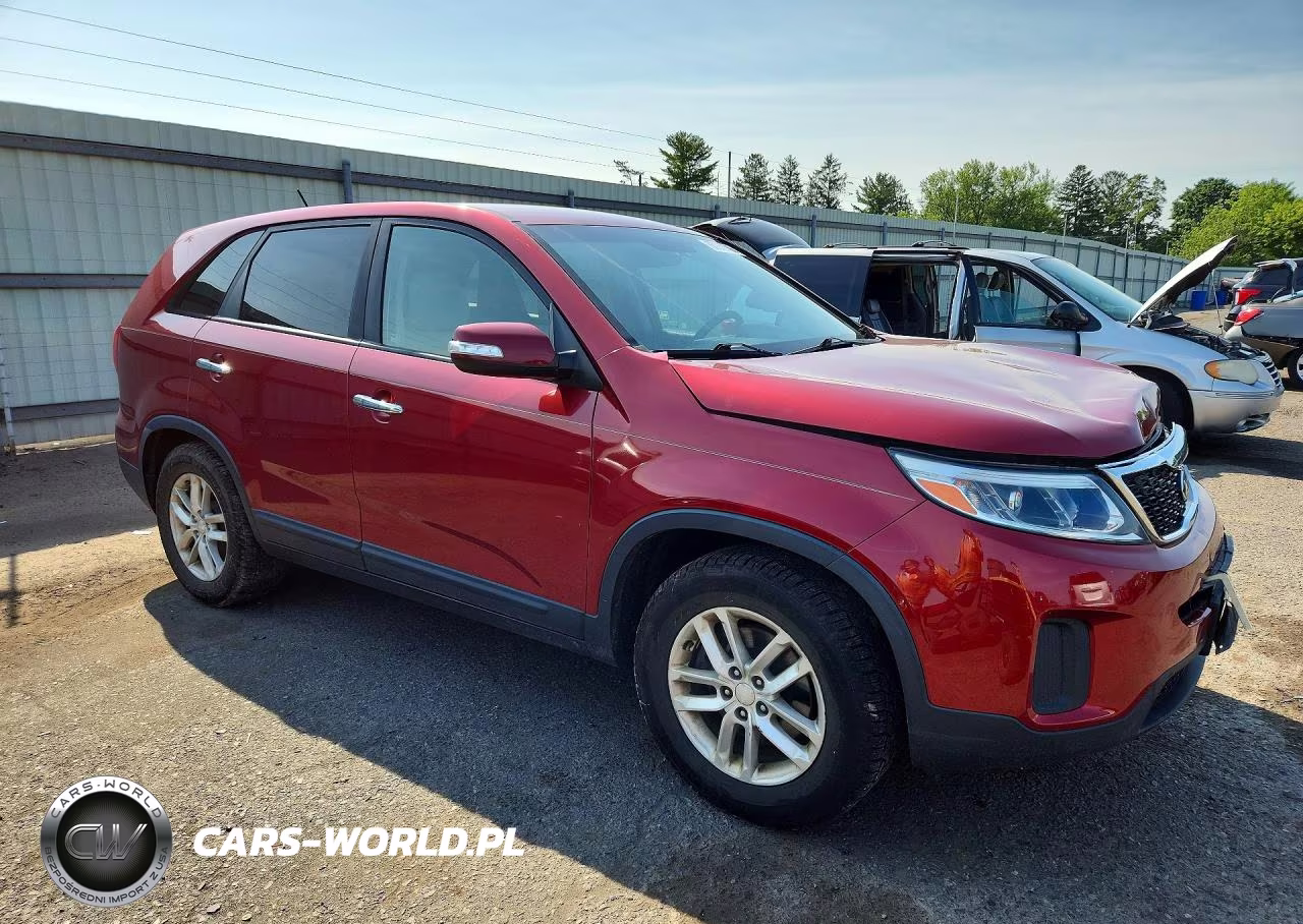 2014 Kia Sorento Lx VIN:5XYKT3A69EG513513 - 4