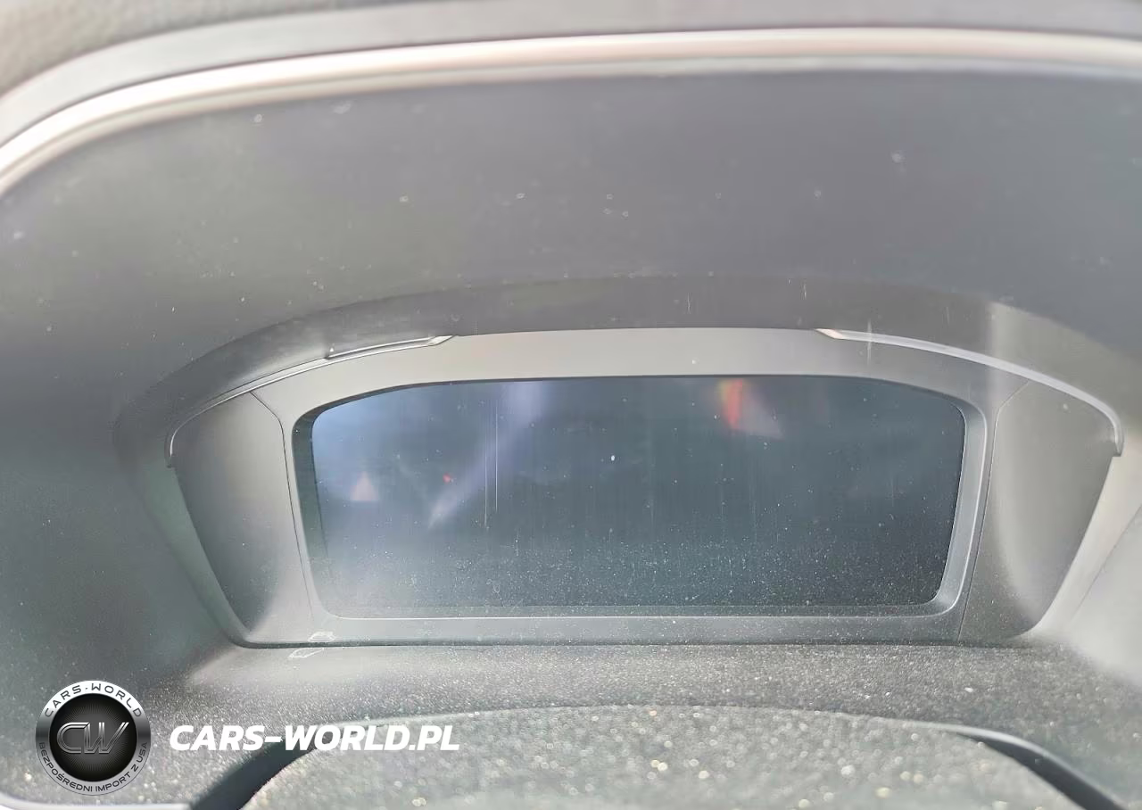 2025 Honda Pilot Elite VIN:5FNYG1H88SB010326 - 9