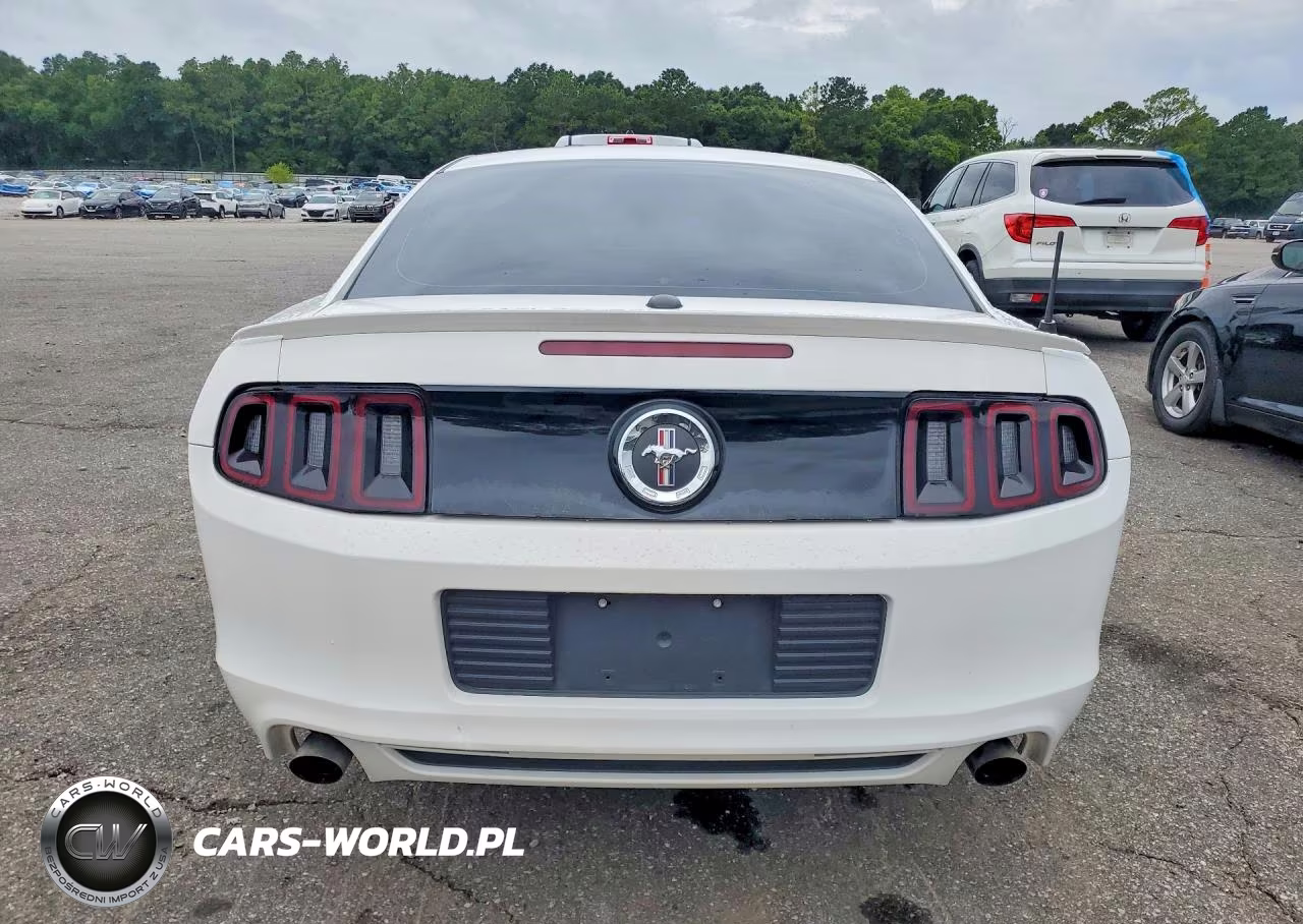 2013 Ford Mustang VIN:1ZVBP8AM5D5210992 - 6