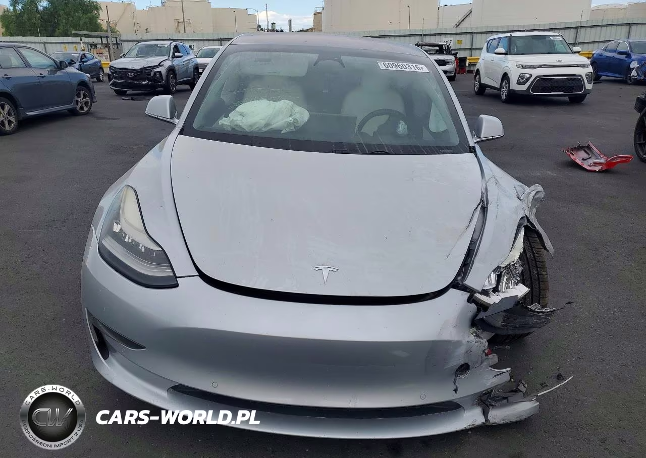2018 Tesla Model 3 VIN:5YJ3E1EB7JF099515 - 5