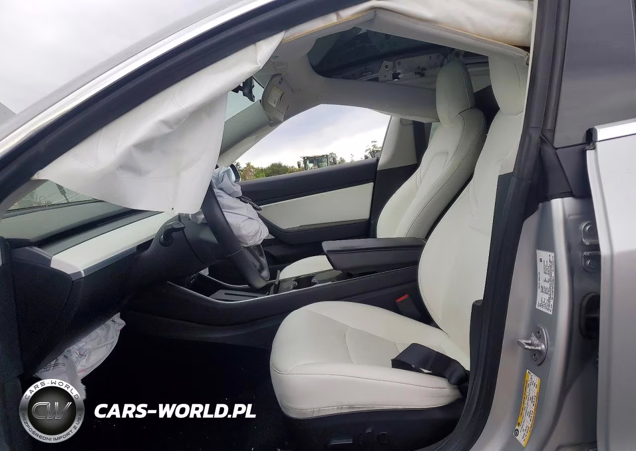 2018 Tesla Model 3 VIN:5YJ3E1EB7JF099515 - 7