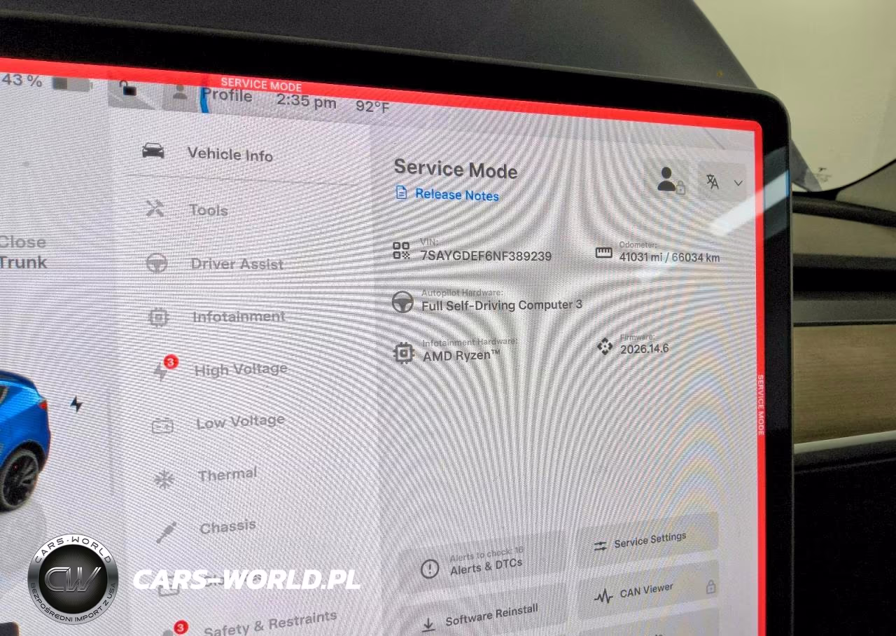2022 Tesla Model Y VIN:7SAYGDEF6NF389239 - 9