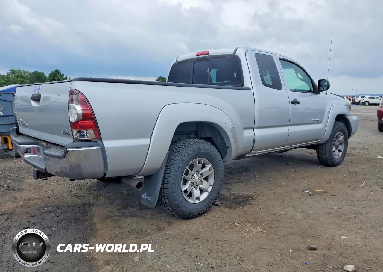 2012 Toyota Tacoma Access Cab VIN:5TFUX4EN5CX010852 - 3