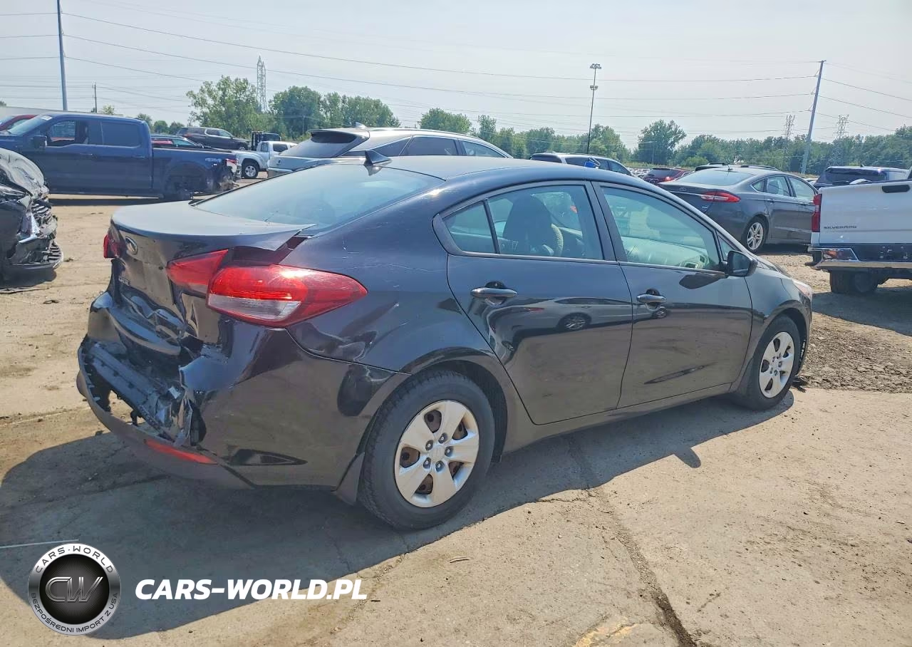 2017 Kia Forte Lx VIN:3KPFK4A75HE055117 - 3