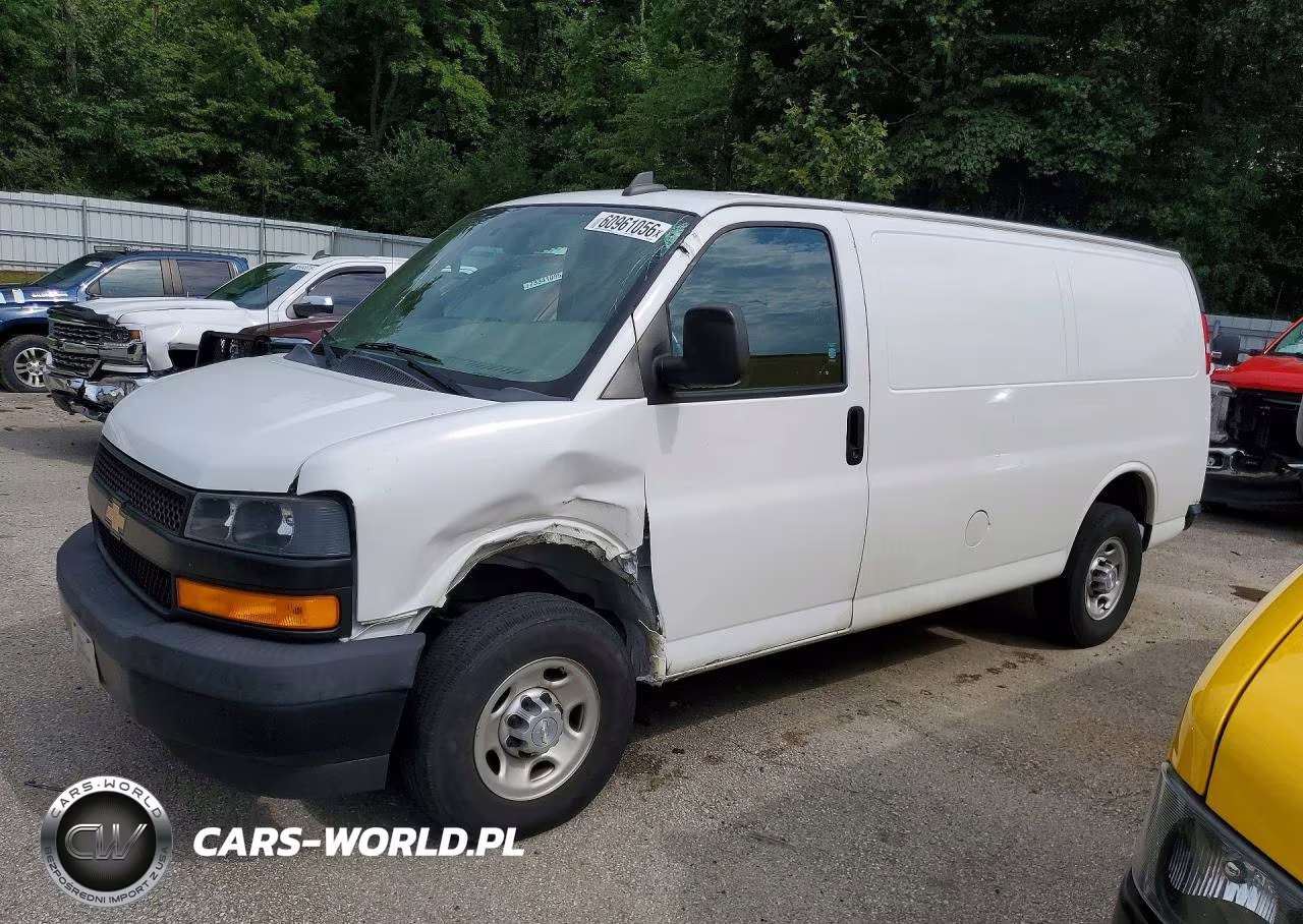 2019 Chevrolet Express G2500 VIN:1GCWGAFP1K1367549 - 1