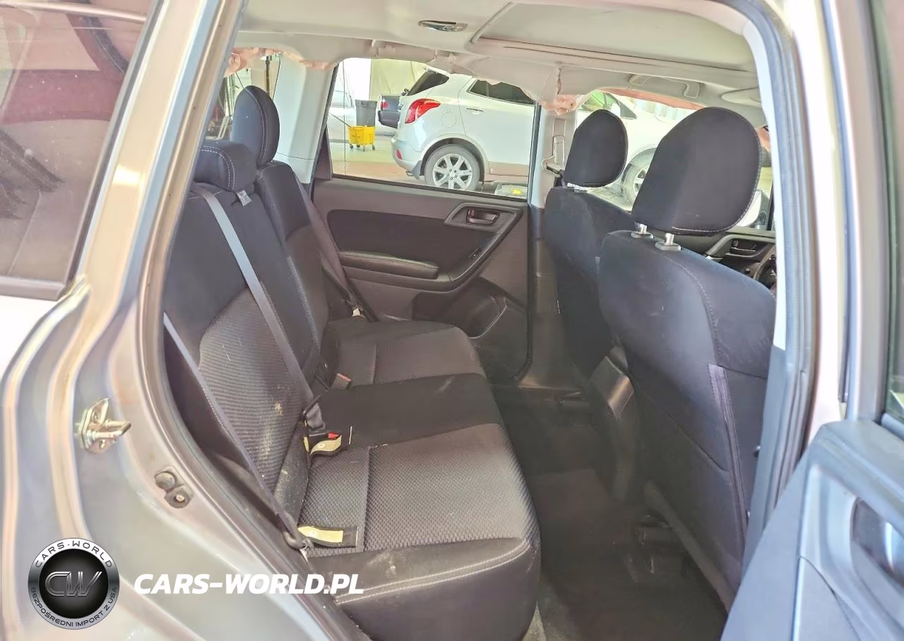 2016 Subaru Forester 2.5I Premium VIN:JF2SJADC4GH426092 - 11