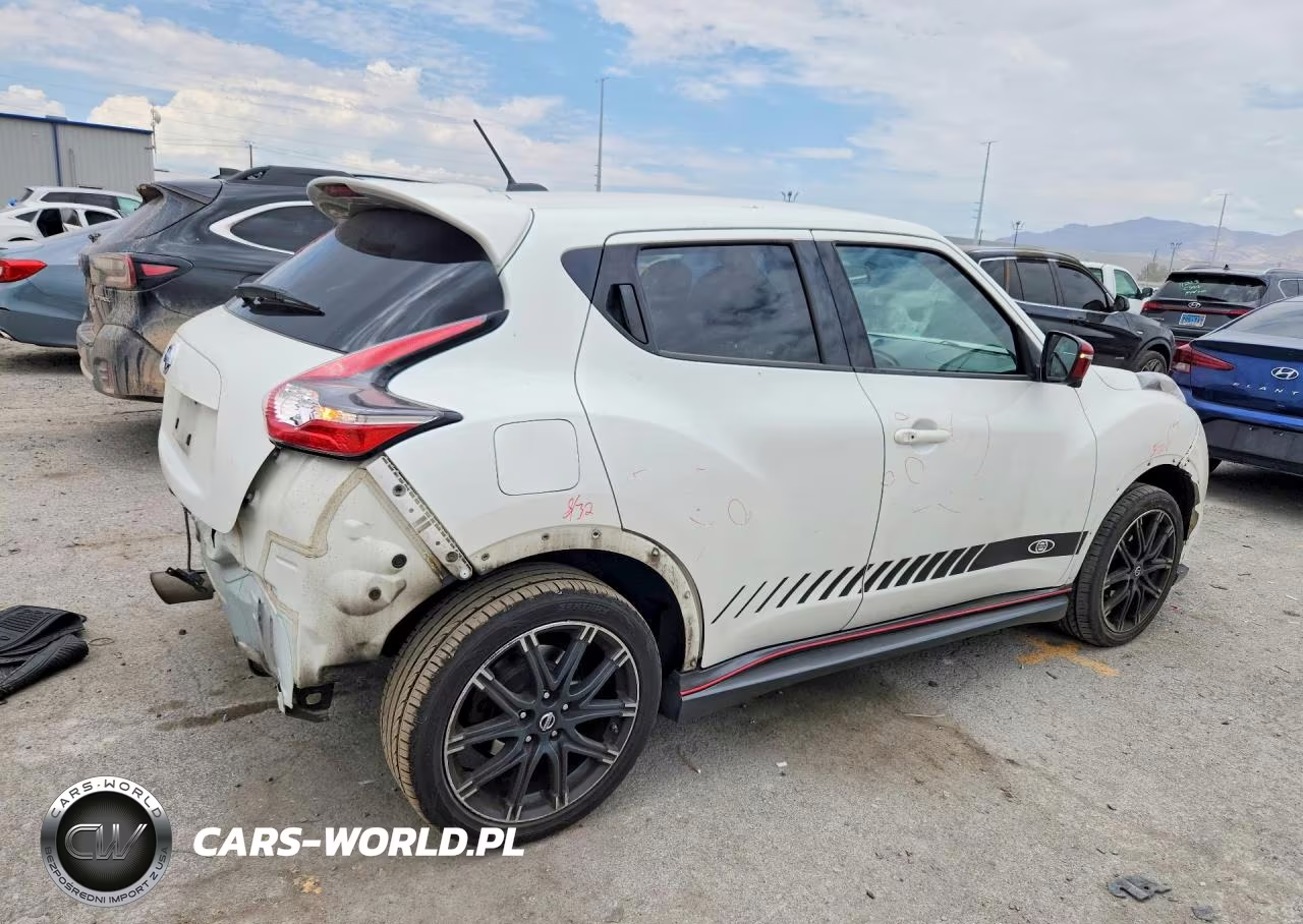 2015 Nissan Juke Nismo VIN:JN8AF5MV5FT559996 - 3