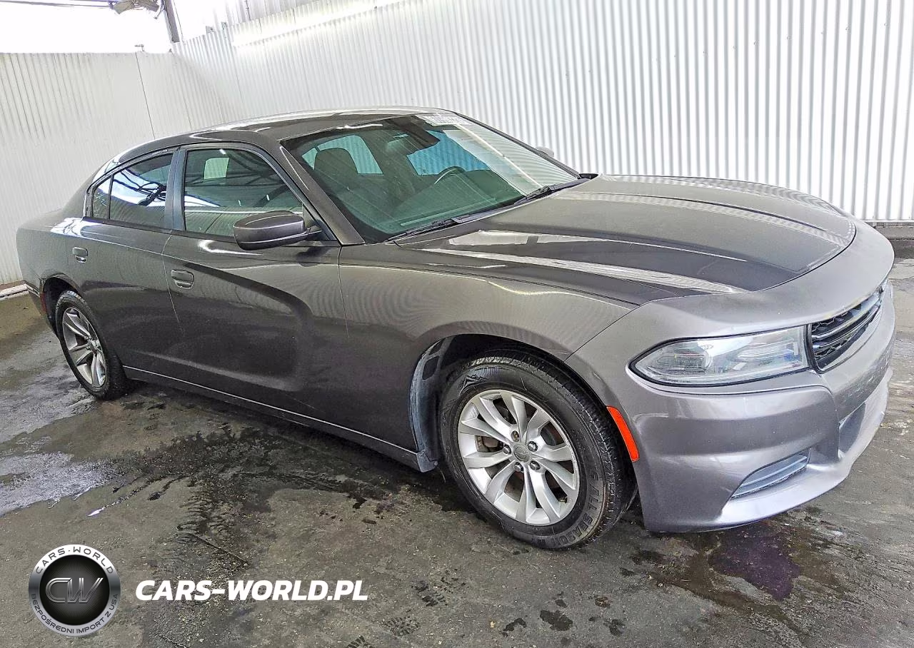 2015 Dodge Charger Sxt VIN:2C3CDXHG9FH734110 - 4